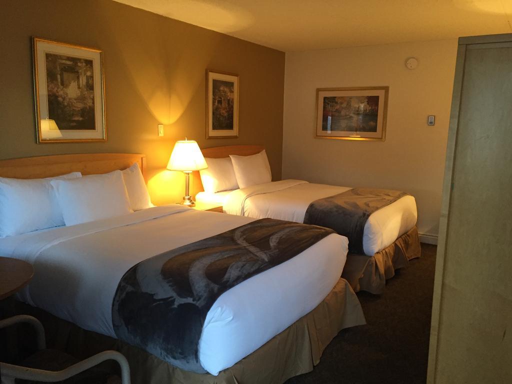 Eastglen Inn Edmonton Eksteriør bilde