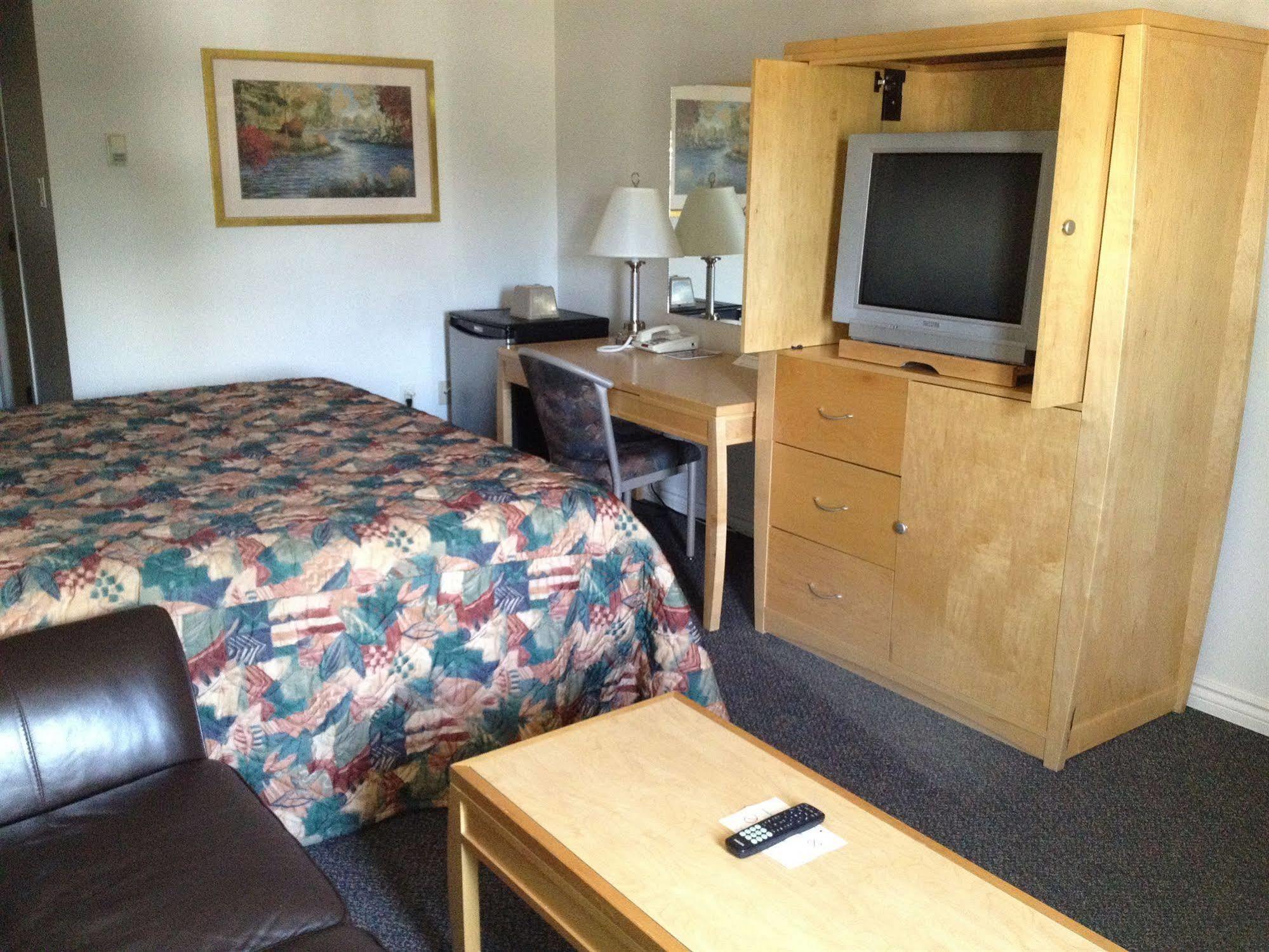 Eastglen Inn Edmonton Eksteriør bilde